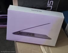 Apple MacBook Pro 13" 2017 Silver i5 2.3GHz 8GB RAM 256GB SSD